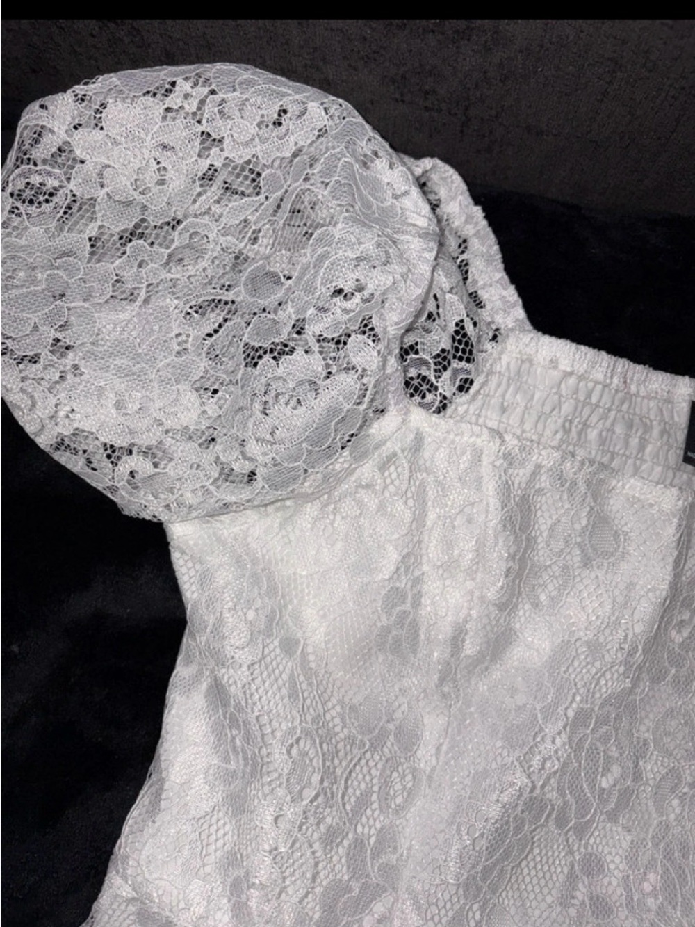 Girls White Lace Puff-Sleeve Dress - Picture 4 of 4